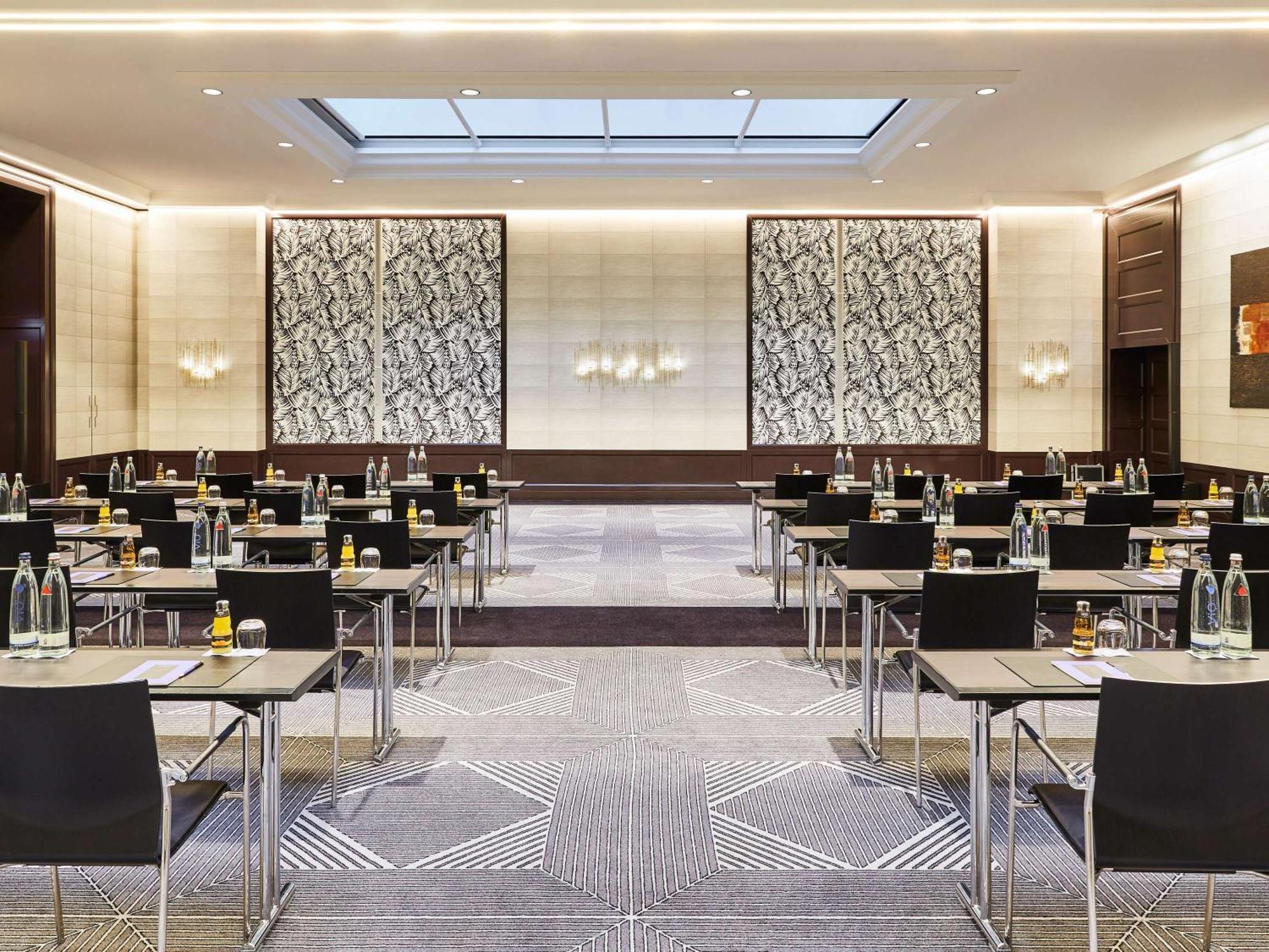 Готель Sofitel Frankfurt Opera Франкфурт-на-Майні Екстер'єр фото Meeting room