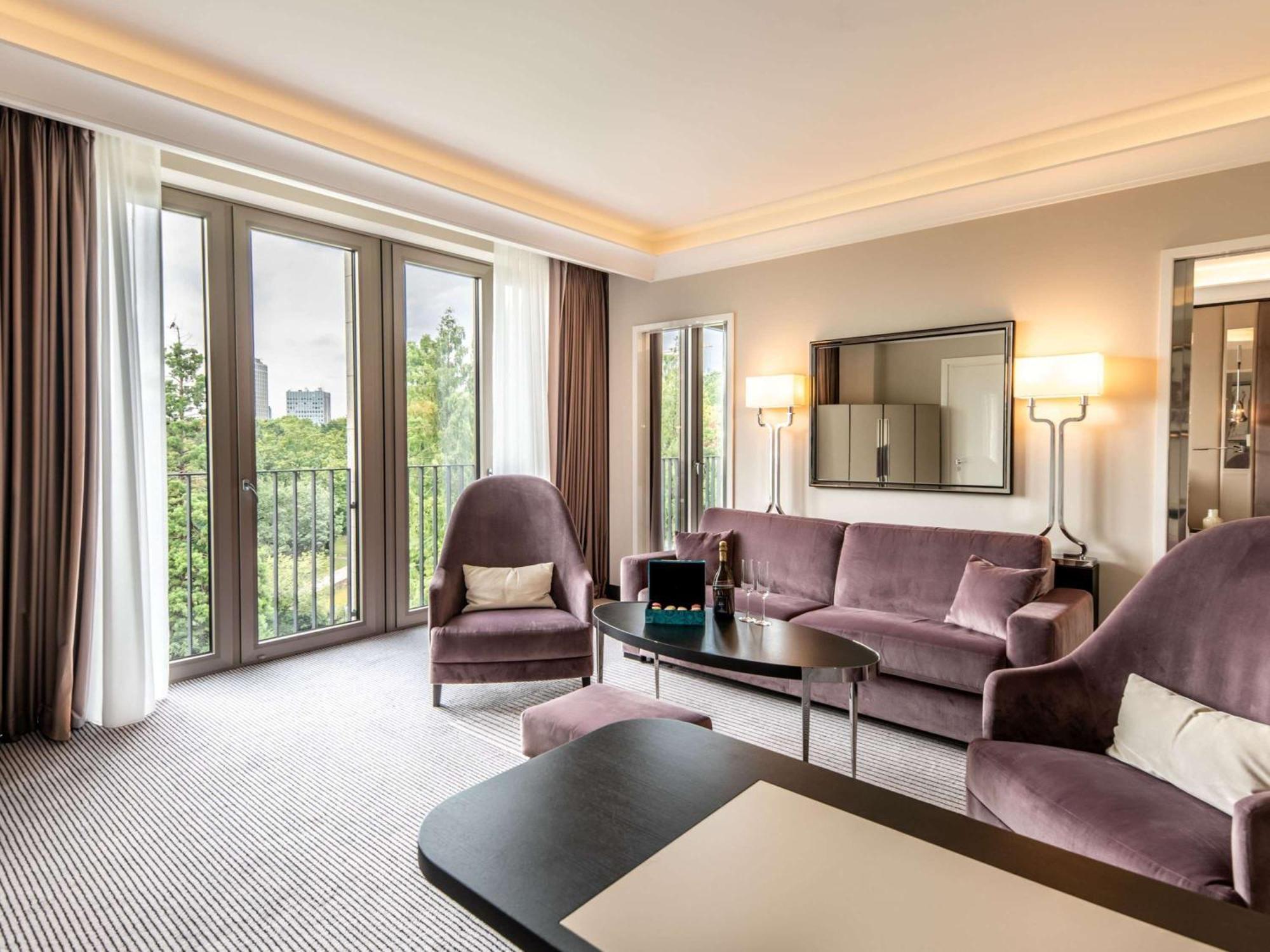 Готель Sofitel Frankfurt Opera Франкфурт-на-Майні Екстер'єр фото Suite at the InterContinental Paris Le Grand