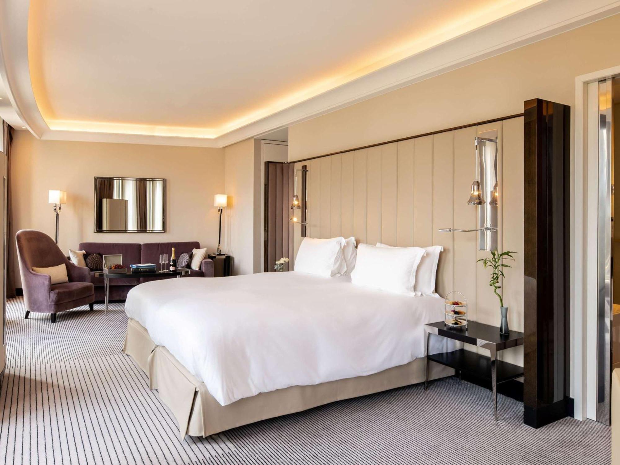 Готель Sofitel Frankfurt Opera Франкфурт-на-Майні Екстер'єр фото A suite at the InterContinental Paris Le Grand